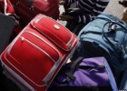 'Thief' hides inside luggage in Spain | Recurso educativo 71619
